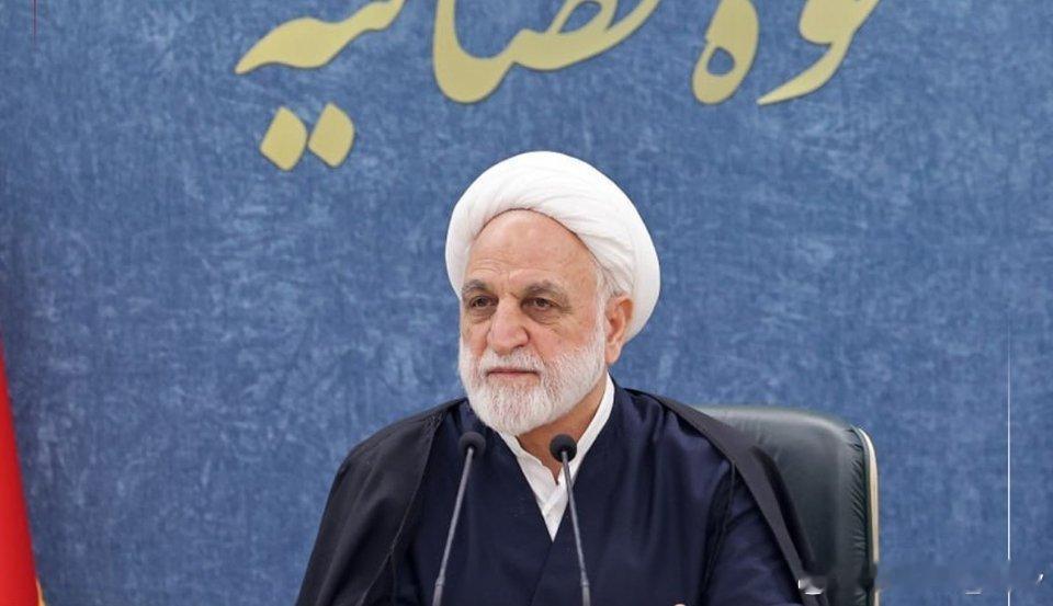 伊朗司法部长：伊朗的“蜂群舰队”在霍尔木兹海峡展示实力，令人引以为豪“伊朗革命卫