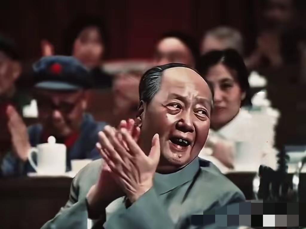 岁月留痕，精神永存！那个让中国人民挺直腰杆、

扬眉吐气的伟大时代，永远刻在每一