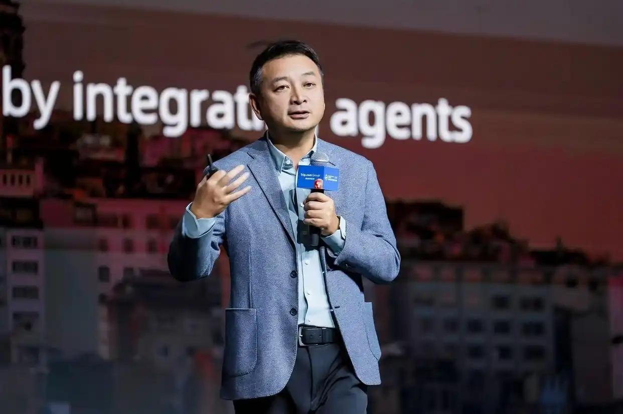 4月30日，携程集团在上海宣布未来五年目标引入2亿入境游客。该计划旨在响应国家扩