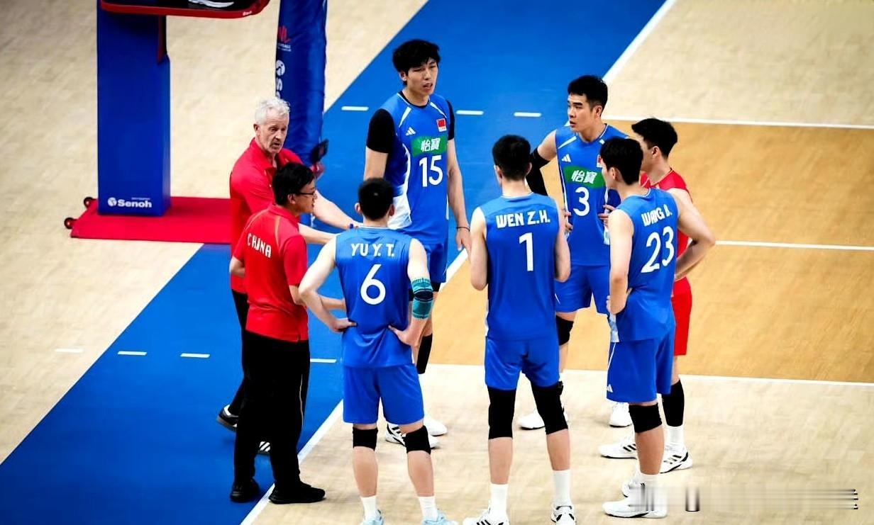 随着一场3-0狂胜  中国男排1战打出3大超级喜讯  产生2大意想不到

男排世