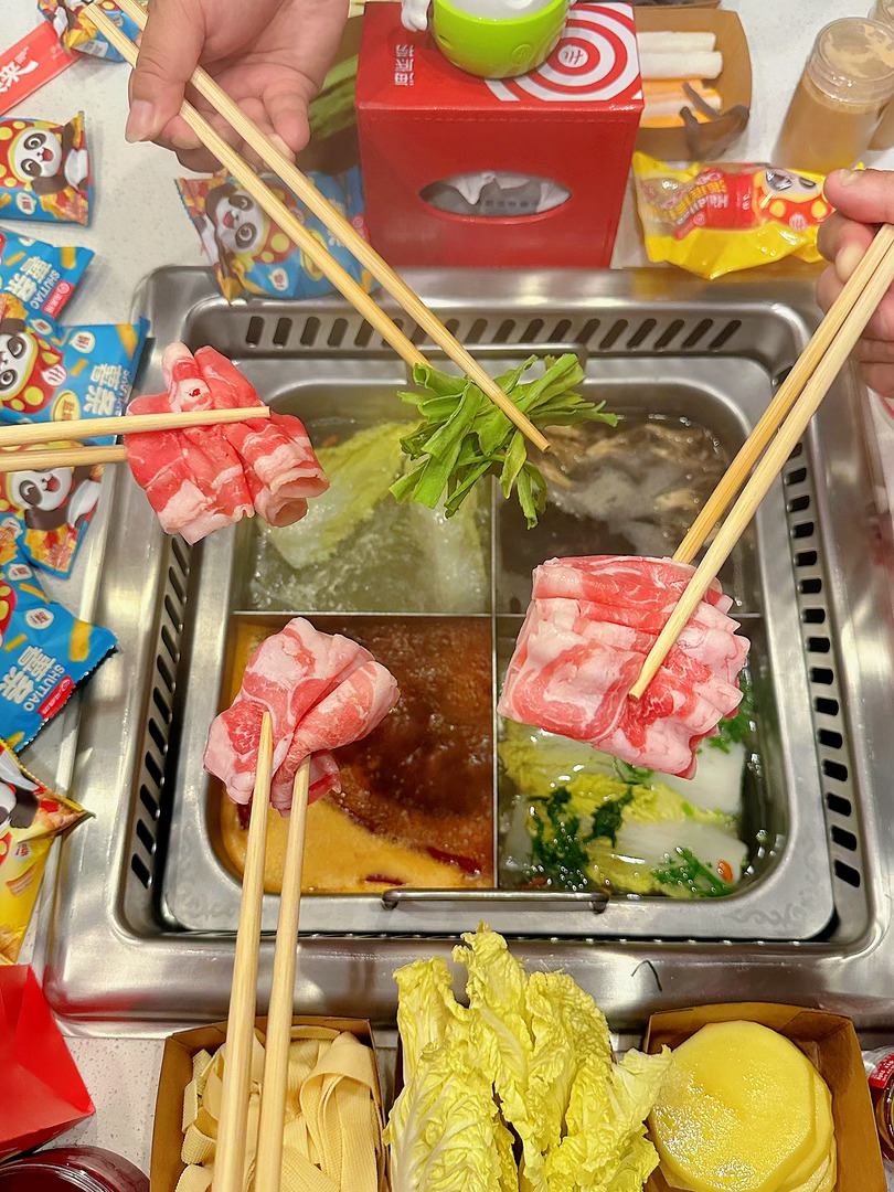 露营风海底捞，有点远啊 武汉