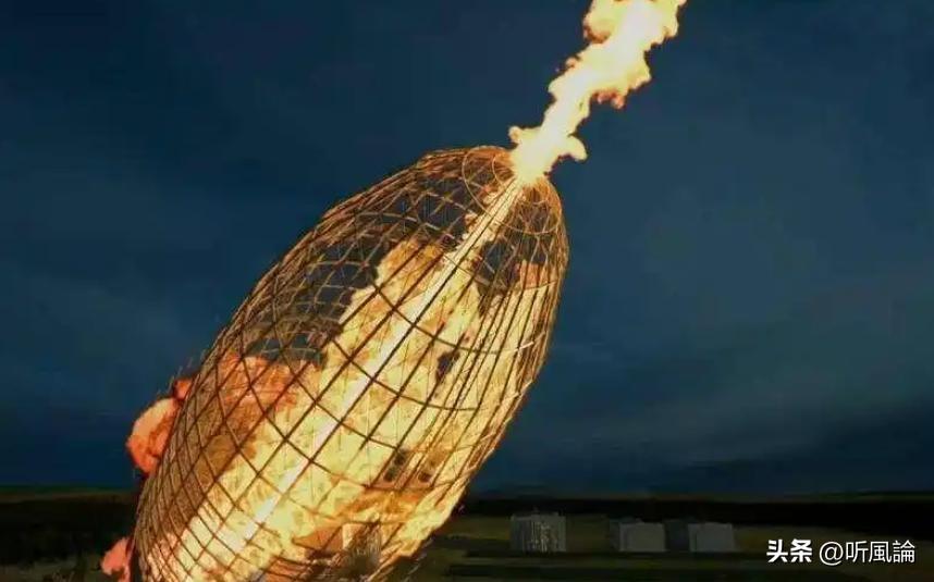 看不见的氦气，正在卡住整个芯片产业脖子

3月2日，伊朗无人机袭击卡塔尔拉斯拉凡