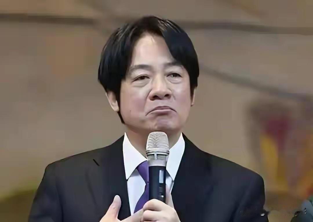 深绿执意炒作“抗中牌”，只剩自己小丑一般在演“独角戏”
​
岛内地方选举持续升温