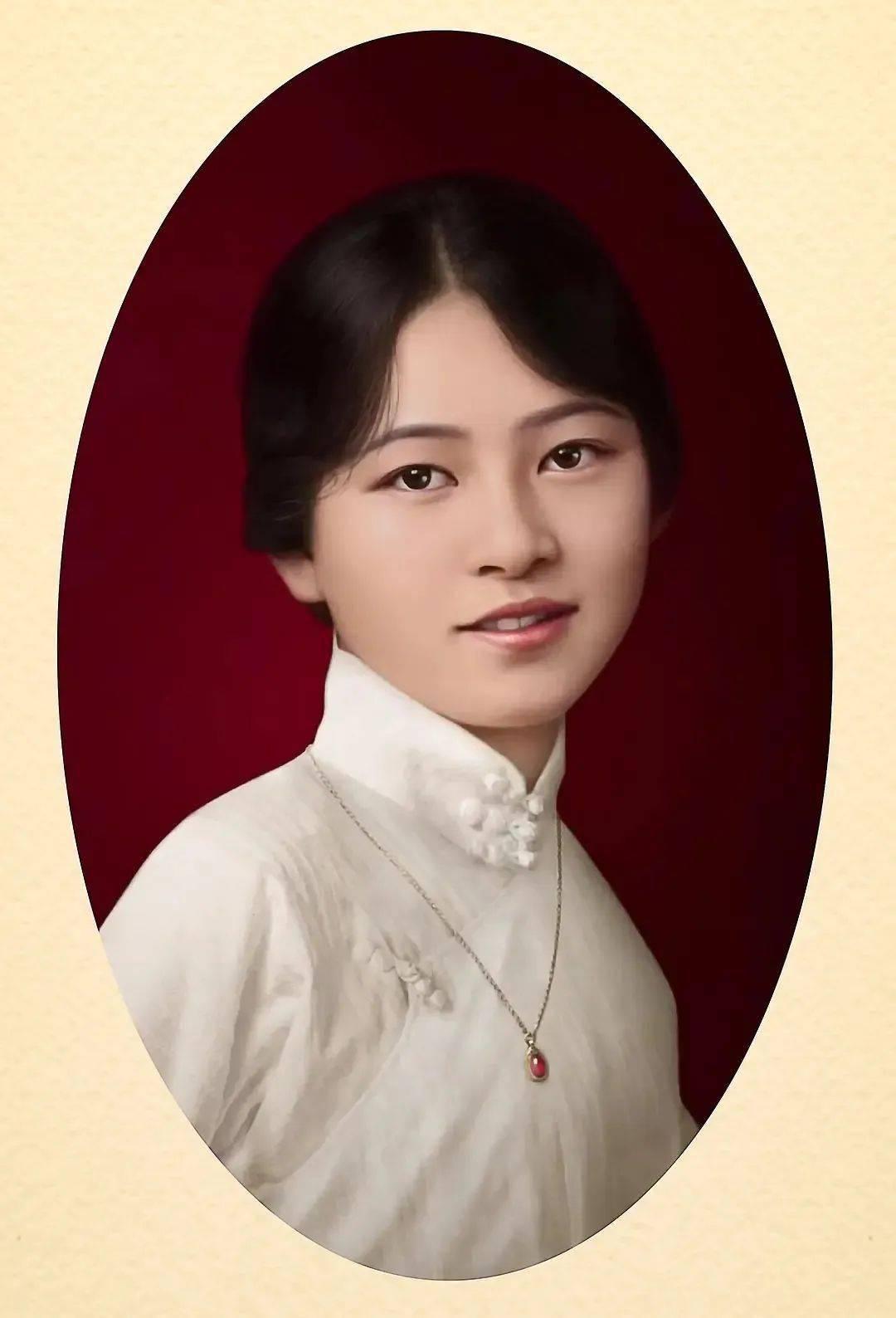 林徽因说：上船不思岸上人，下船不提船上事。旧人无须知近况，新人不必问过往。人生聚