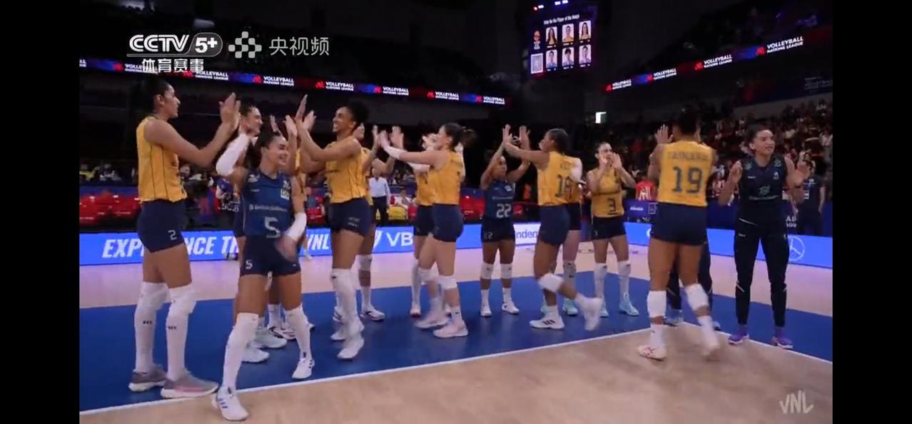 世界女排联赛土耳其站中国女排迎来第三场比赛，对手是世联赛开赛以来保持不变、世界排