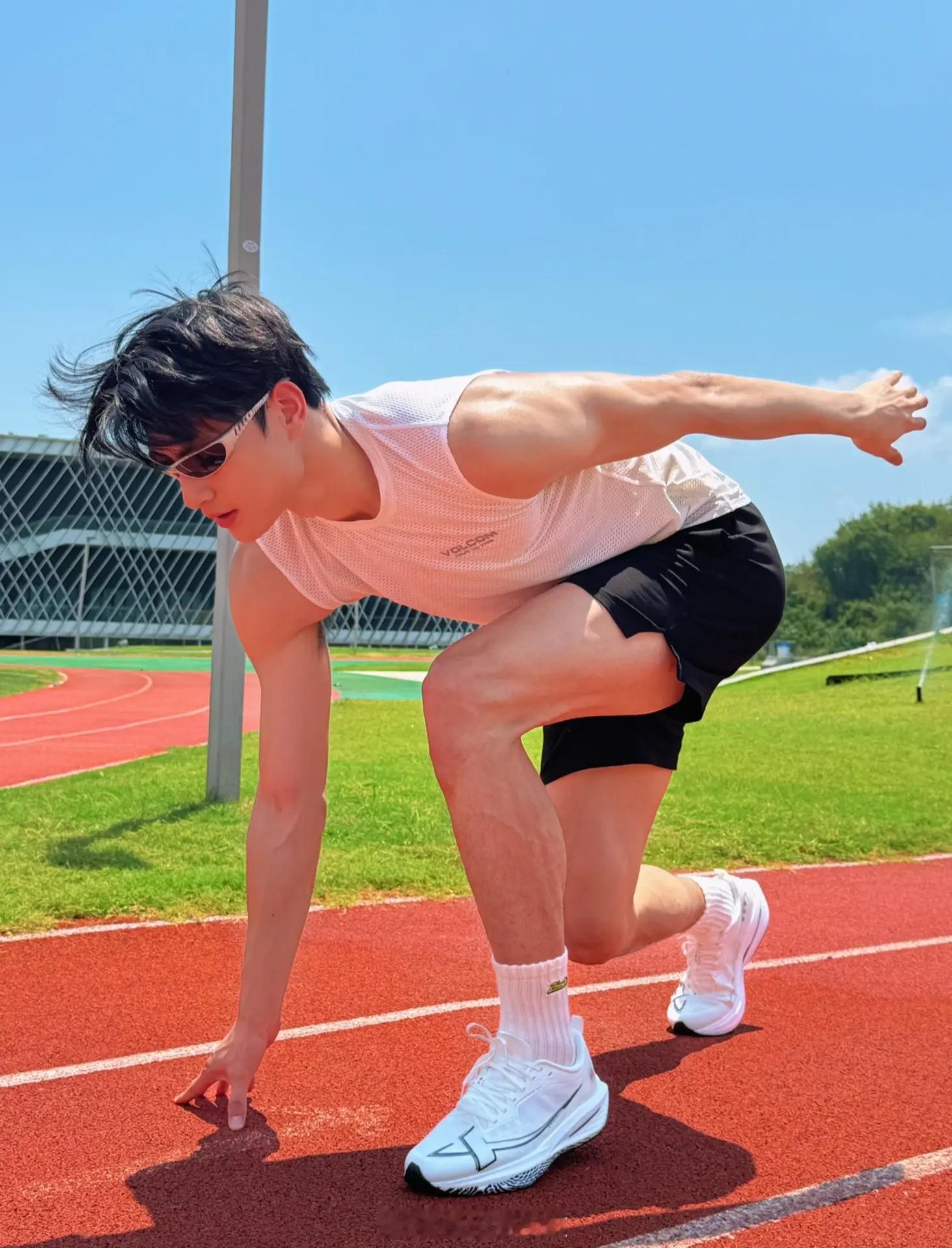 白袜体育生[舔屏] 