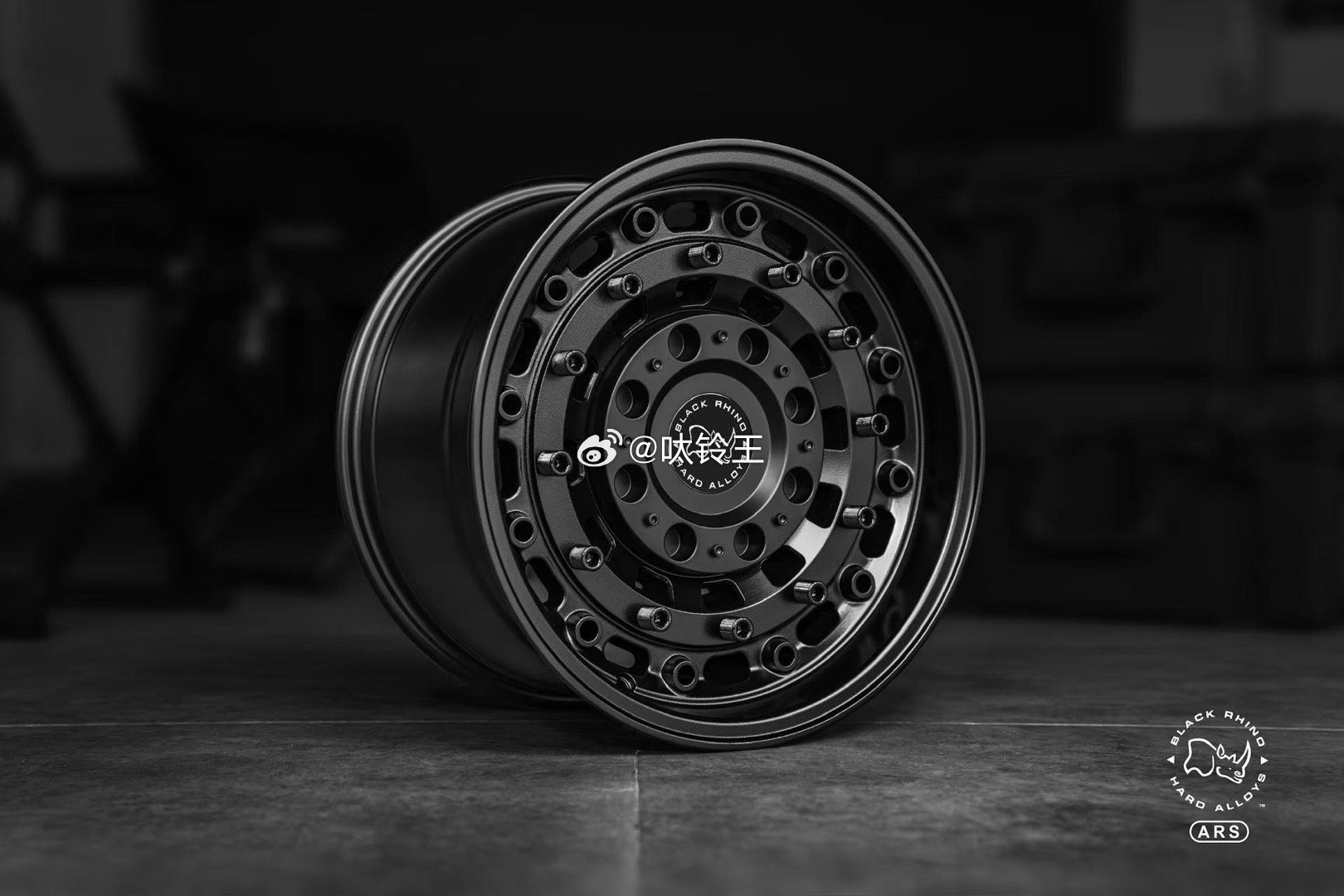 这个是真帅呀、 黑犀牛 正品美国🇺🇸BLACK RHIND 复古风格大饼轮毂