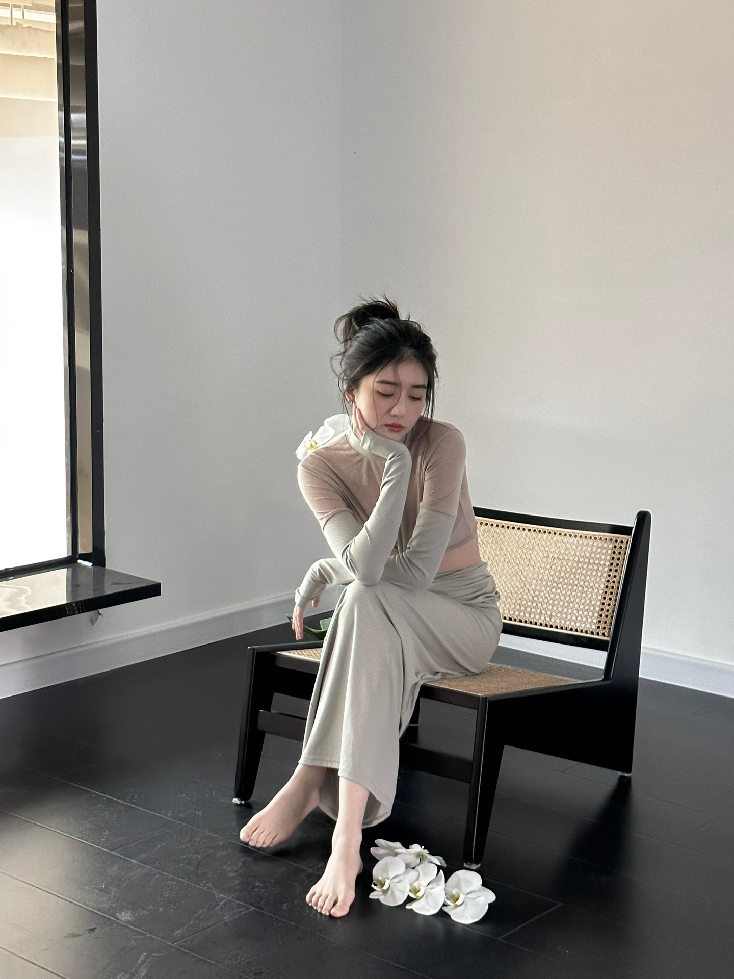 李凯馨私服精选：青春甜美，小脚丫好可爱。李凯馨