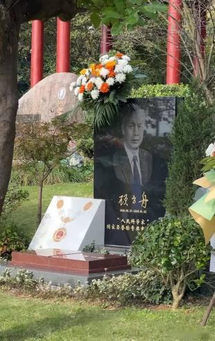 顾晓曼在宁波又一次认识父亲 2026年是“人民科学家”顾方舟诞辰百年，其女儿顾晓
