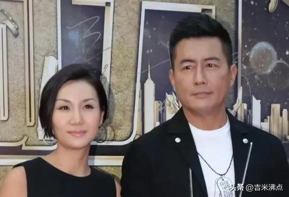 61岁还在拧螺丝，写毛笔字比演戏还准时，他到底图个啥。
高曙光今年61岁，没上过