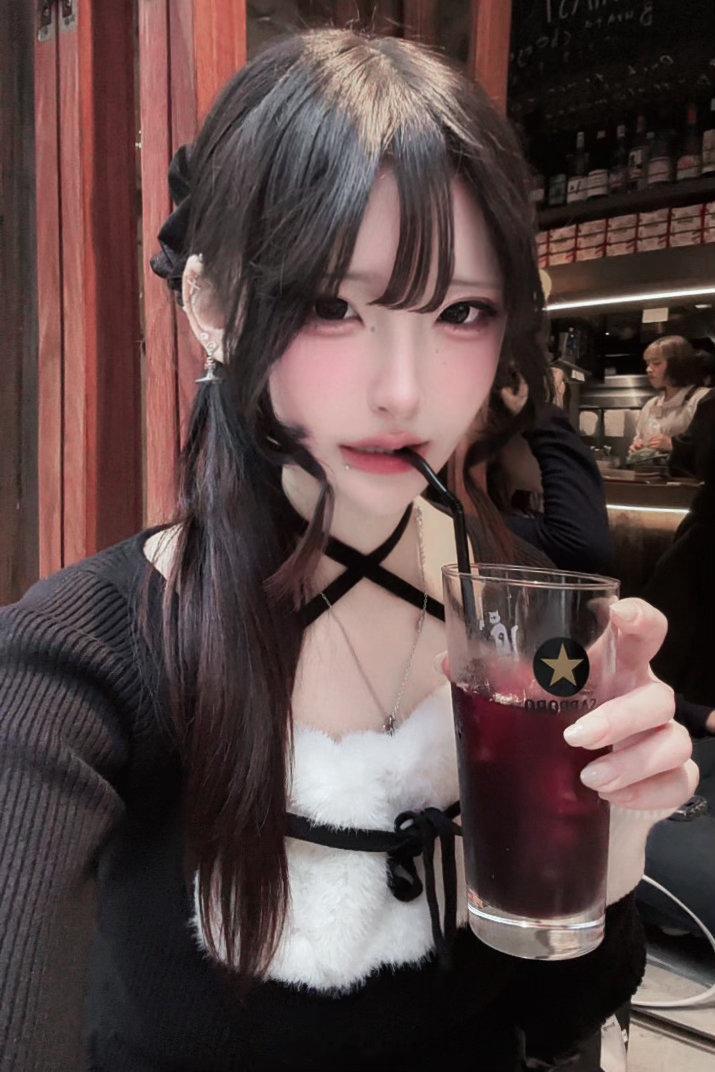 难嫁风初尝试（不是年纪到了穿大人系也不违和了又驾驭一个完全没尝试过的风格和朋友美