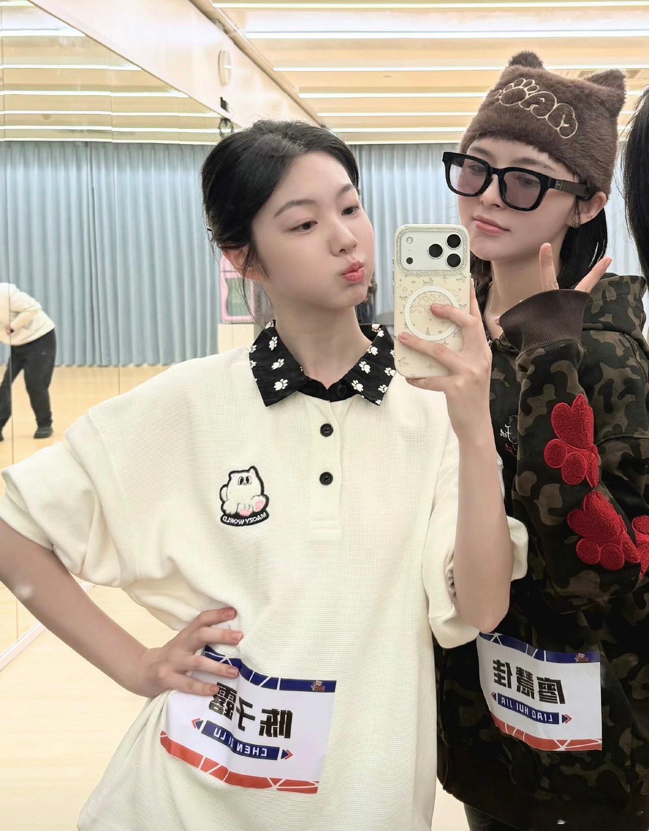 廖慧佳演综刘天池分池 能够第一时间就关注到身边人的情绪，并且耐心的引导，真的要被