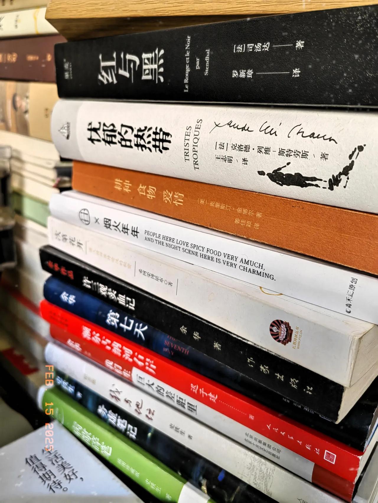 我读书很容易忘记内容，比如读《财务自由之路》，合上书的那一刻，我只记得作者说每个