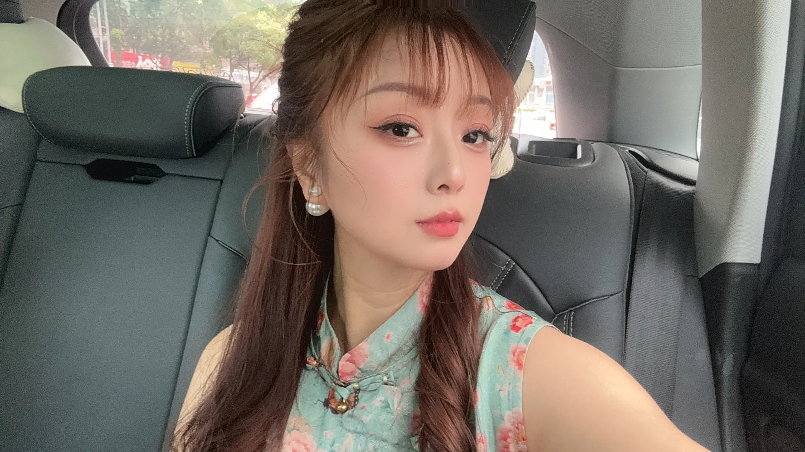 不被年龄定义的女性