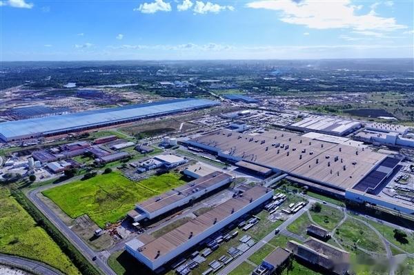 比亚迪巴西工厂下线第10万辆新能源汽车7月18日，比亚迪官宣，其巴西工厂第10万