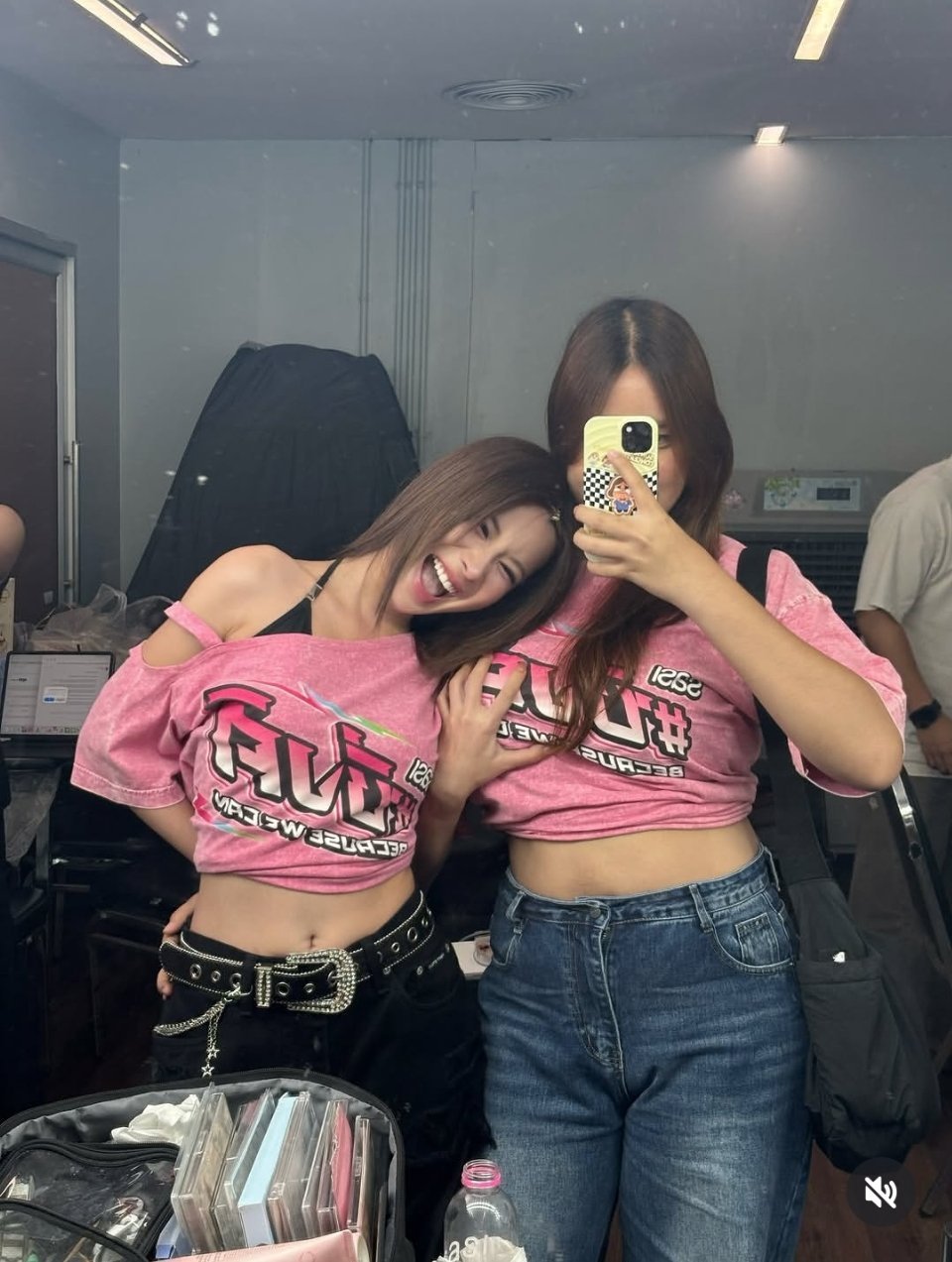 JaneKao 🍰🥥janekao 芭比ig更新和素帕沙拉合照🤭🤭🫠?