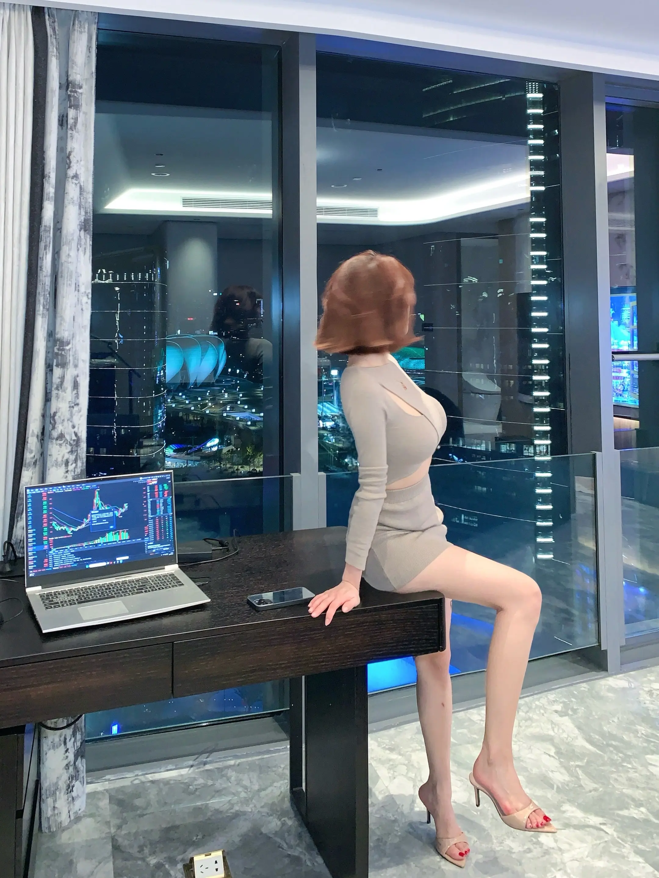 不与任何人太亲密就可以避免分离了吗