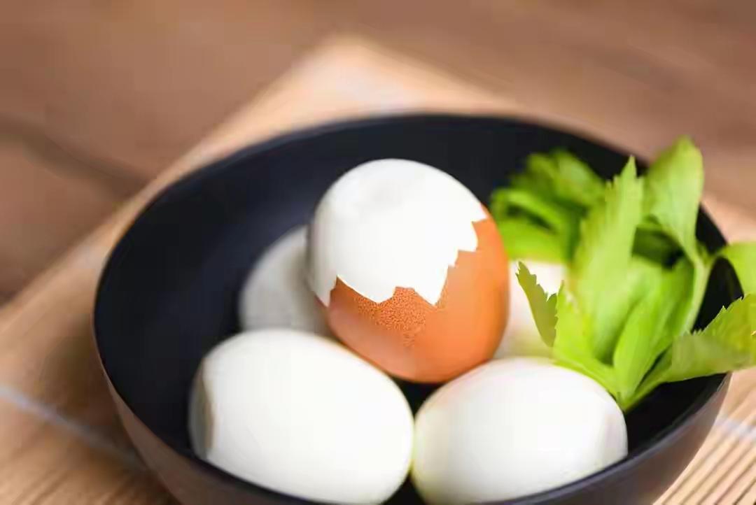 脂肪肝一个鸡蛋都不能吃？医生辟谣：真正要忌口的，是这7种食物！】

“得了脂肪肝