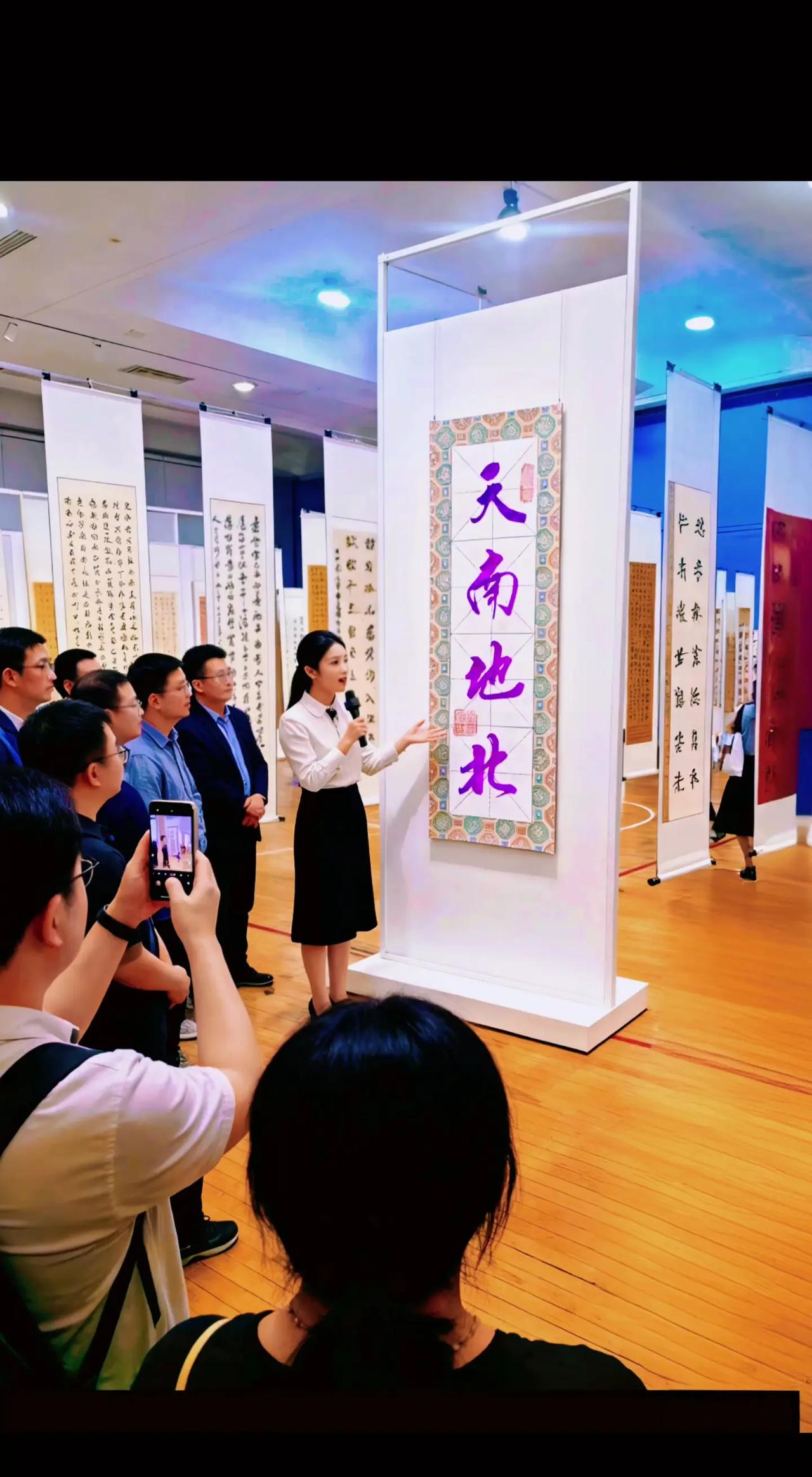 书法是文化自信重要来源 汉字是传承中华文脉的基石 传承中国文化精粹