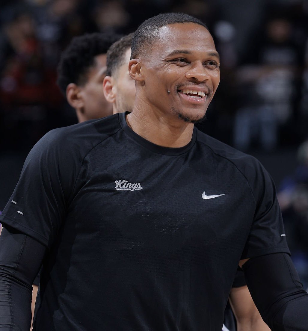 威少在控卫历史数据中排名：得分第一、篮板第一、助攻第四