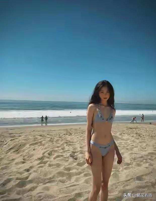 黄磊女儿黄多多又上热搜了，因为一组比基尼照片，成熟又性感，她和我女儿同岁，反正我