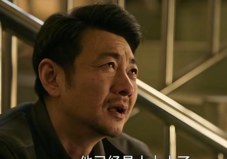 赵鹏向秦枫坦白，刘天也手上沾满人命。
这哪里是坦白，分明是求救信号。
人往高处走