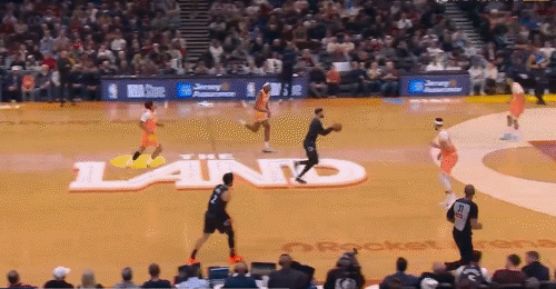 你以为只是平平常常的一记勉扣，仔细看这里面的细节太多！！看懂的评论区说一下！！