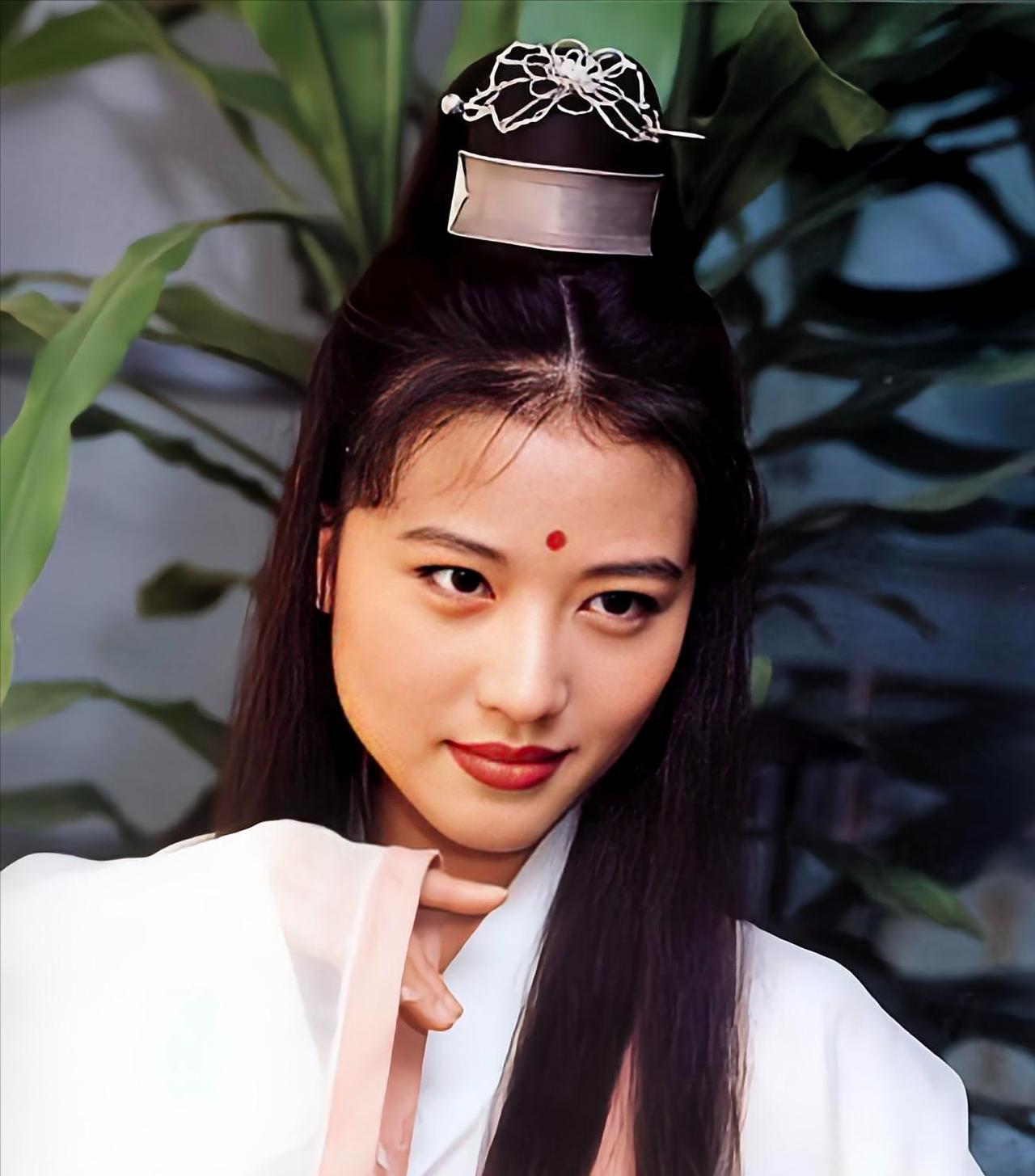 周海媚去世两周年了。2023年12月11日，周海媚在北京的家中去世，年仅57岁。