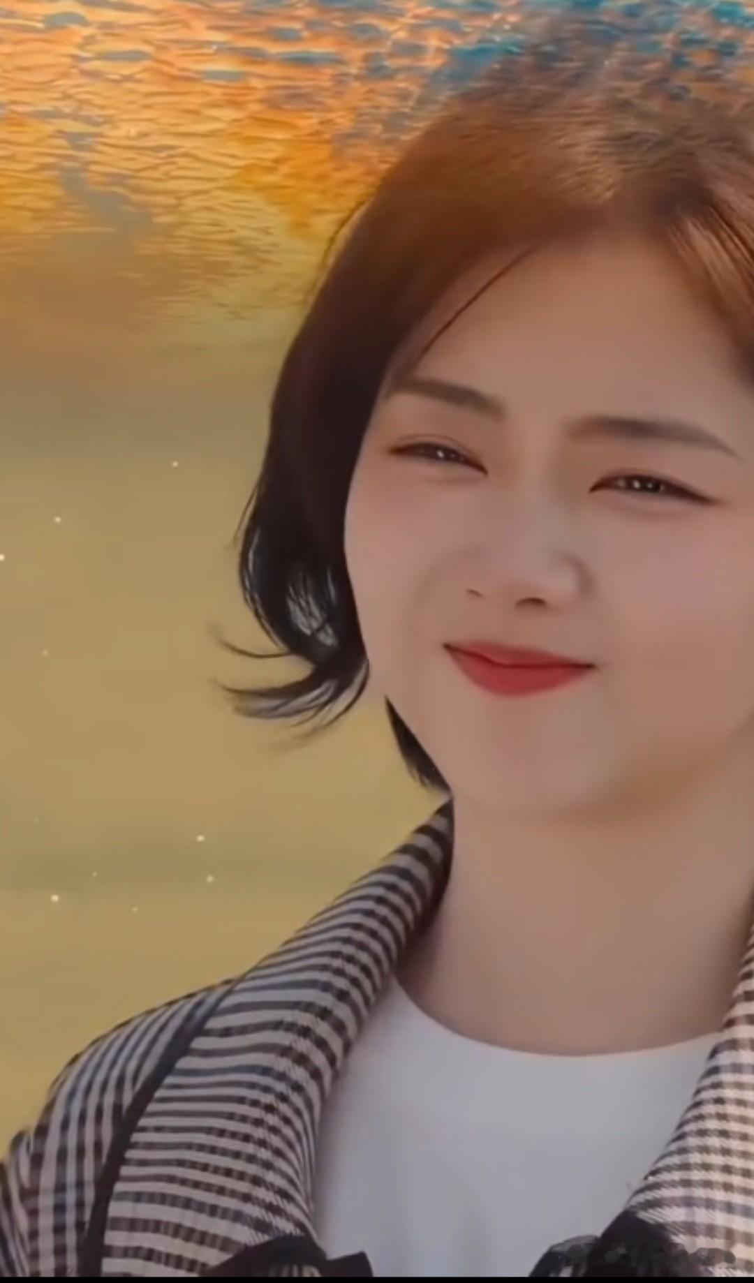 这笑容真暖，夕阳下的美景。黄昏后的风景 明星 🌹🌹🌹🌹🌹🌹😅😅?
