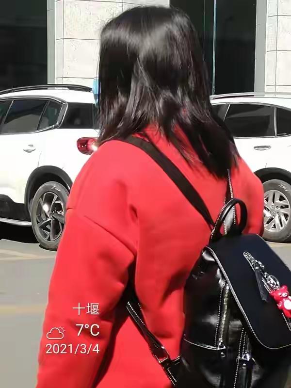 好，换个更狠的角度，把刀直接架在渣男脖子上——

王姐那个家怎么垮的？别扯什么"