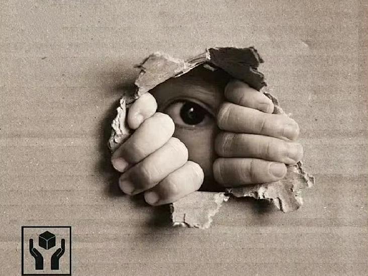 梅姨被逮捕了，最受关注的，估计是山东省首席模拟画像专家林宇辉警探。
网上流传那张