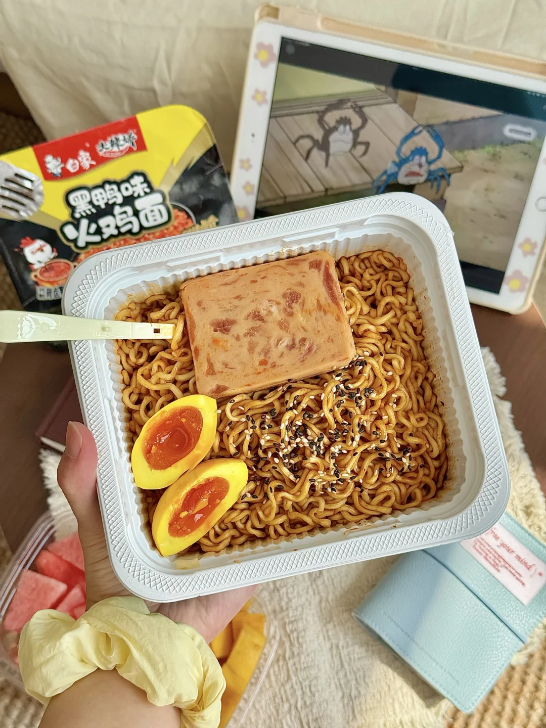 追剧好搭子！！黑鸭火鸡面太上头🌶️😋