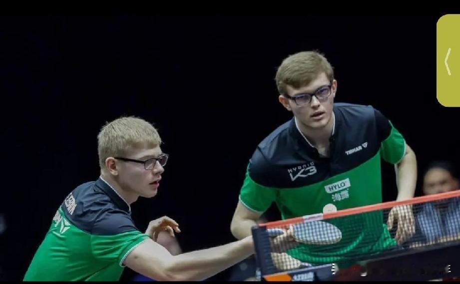 新加坡大满贯赛男双半决赛激战正酣，印度组合塔卡/玛纳什•沙令人刮目相看，眼前一亮