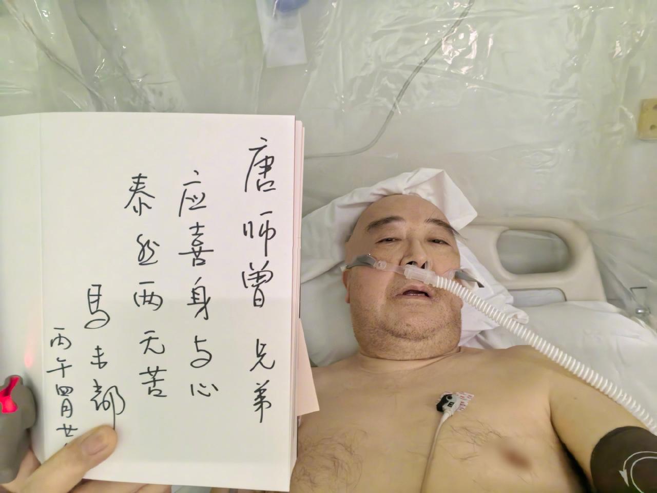 6月29日，知名战地记者唐师曾发了条视频，看完心里堵得慌。
这位曾经在枪林弹雨里
