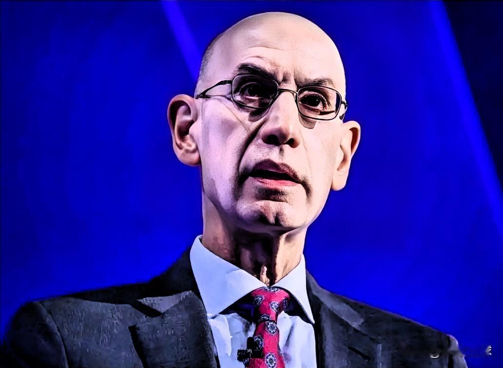 肖华出手了！布克骂裁判被罚35000美元

今日，NBA官方宣布，布克因为G2赛