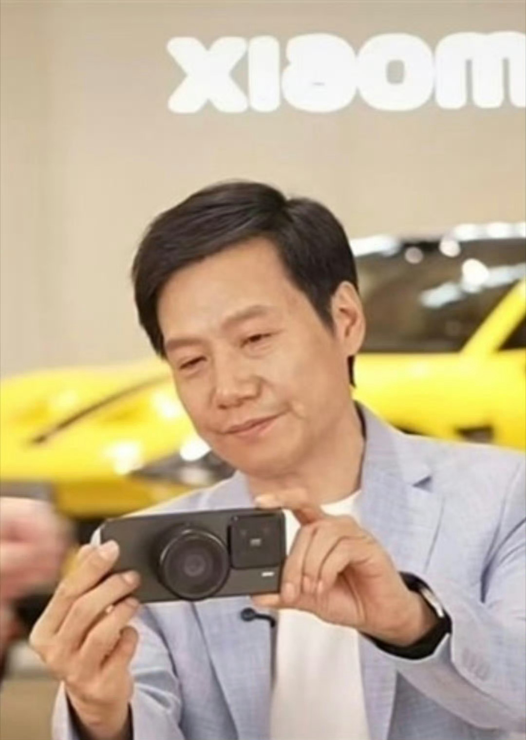 小米磁吸镜头被曝已启动量产计划这玩意要是量产，打造完整的镜头群，那微单岂不是被直