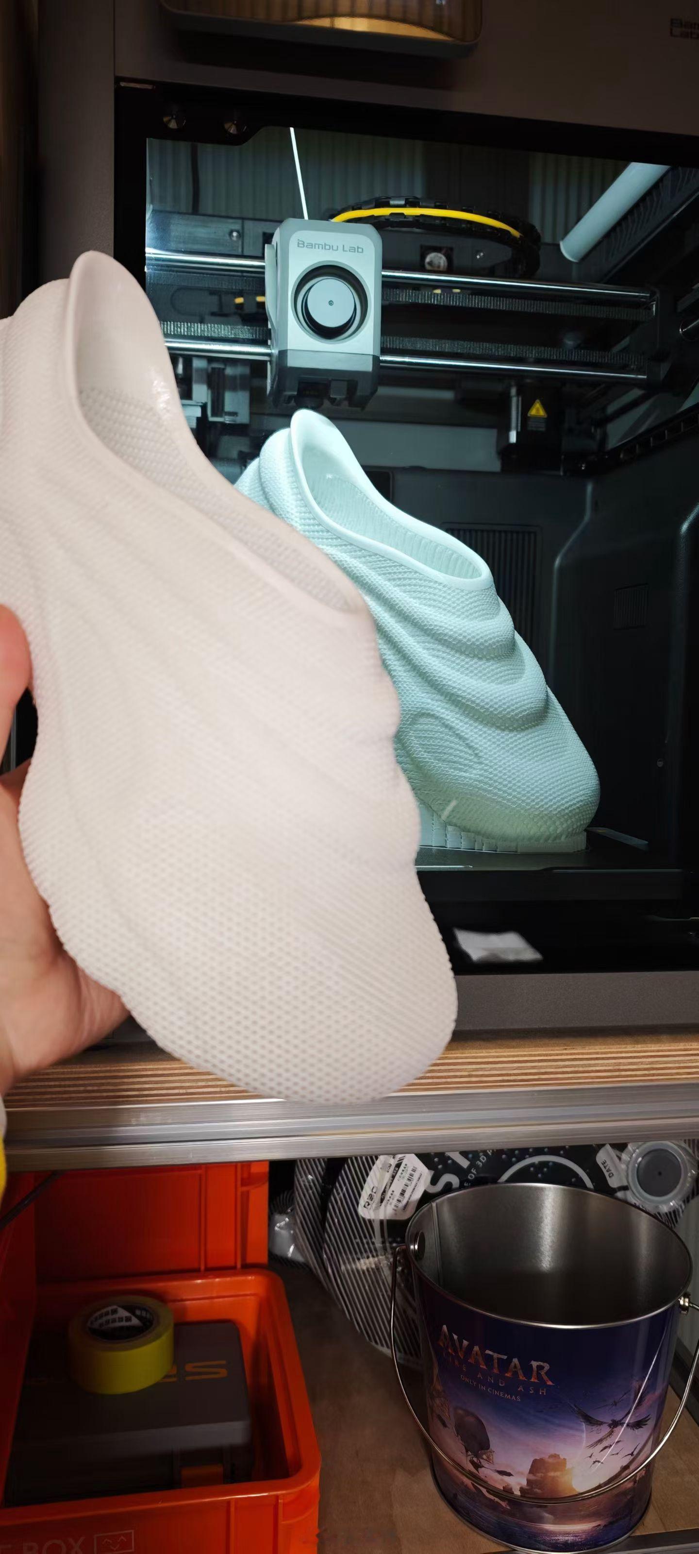 3D打印的鞋子，这个圣诞礼物怎么样？圣诞节