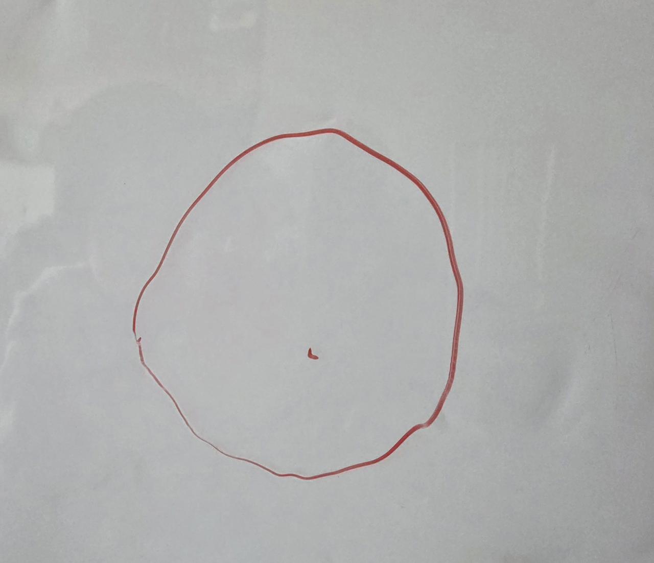 两岁娃画的，你就说它圆不圆？简直难以相信！