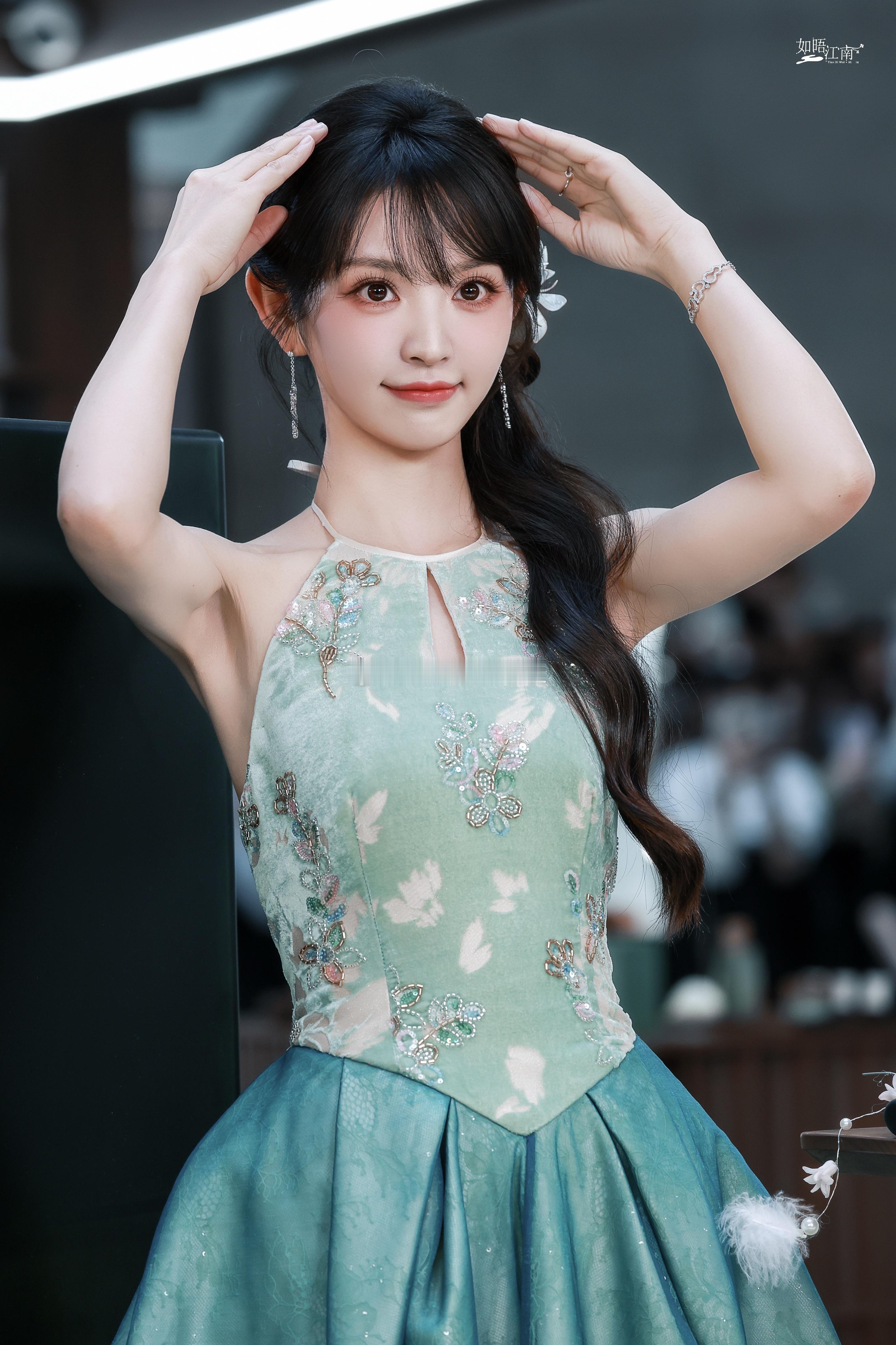 田曦薇 烟雨入江南 山水如墨染 