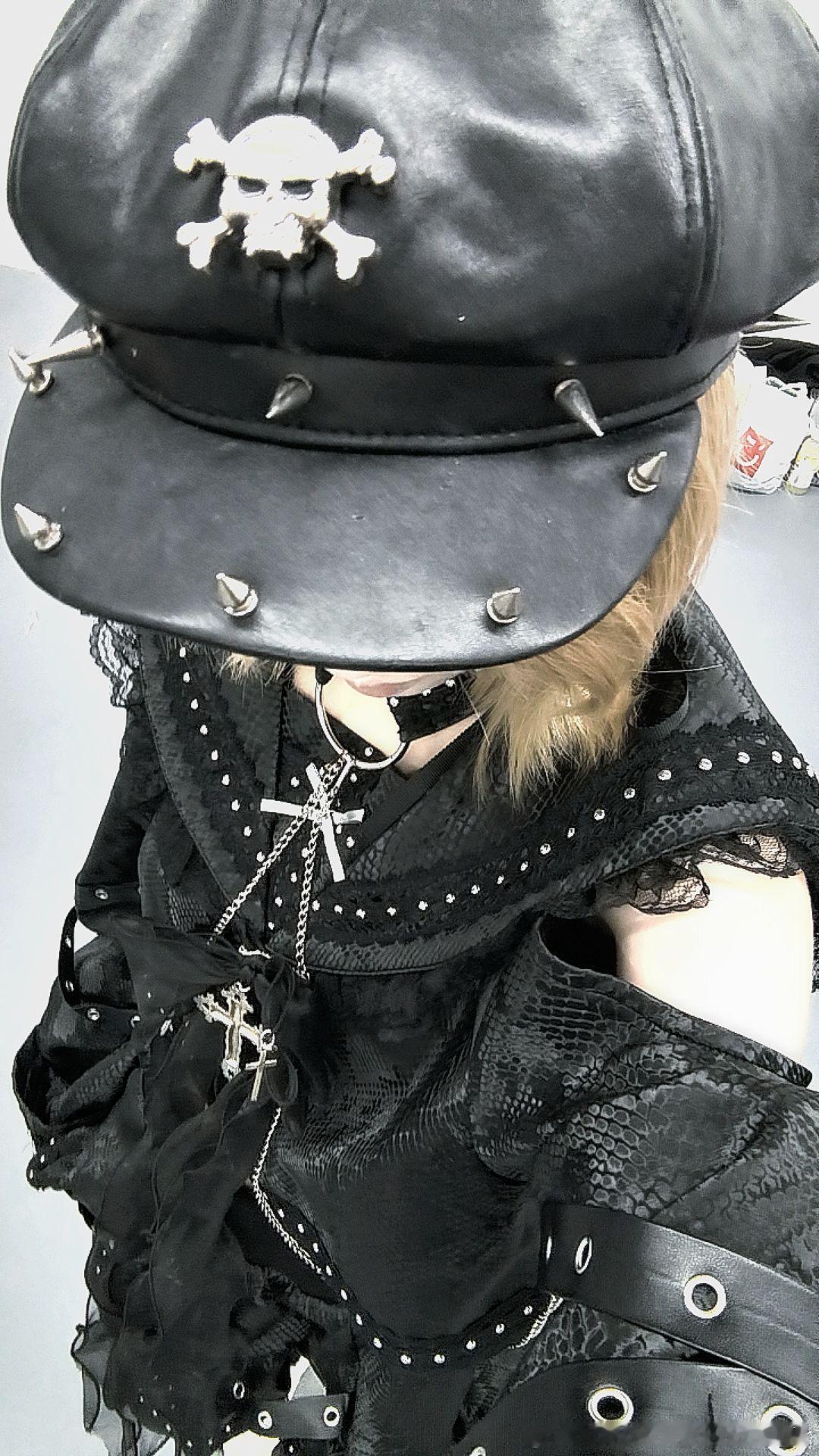 已换衣服 ​​​