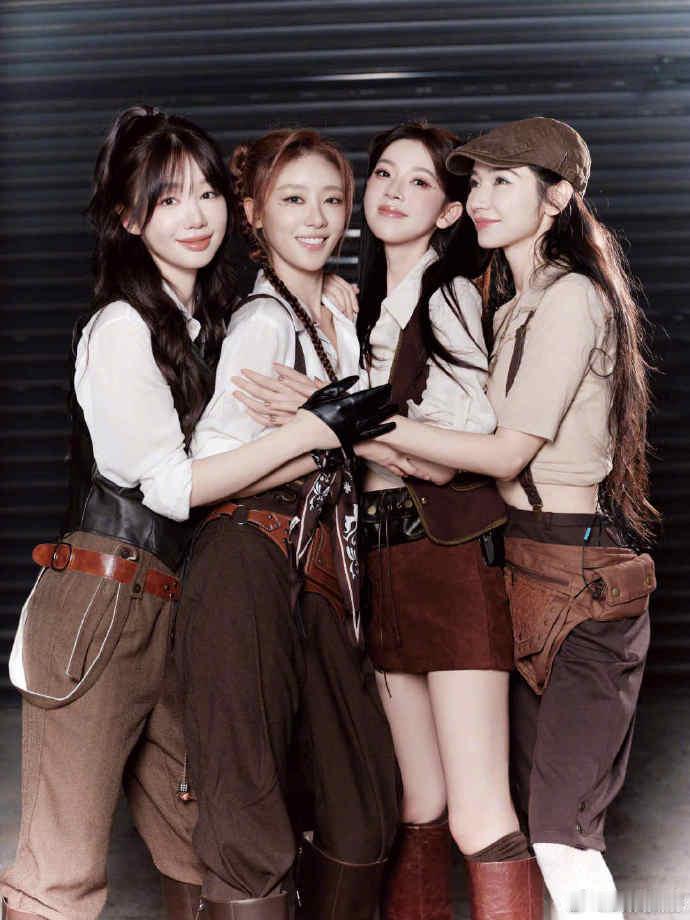 张月张月代斯徐梦洁陈瑶霍元甲乘风2026初舞台就呼声超高的四位姐姐，一公直接《霍