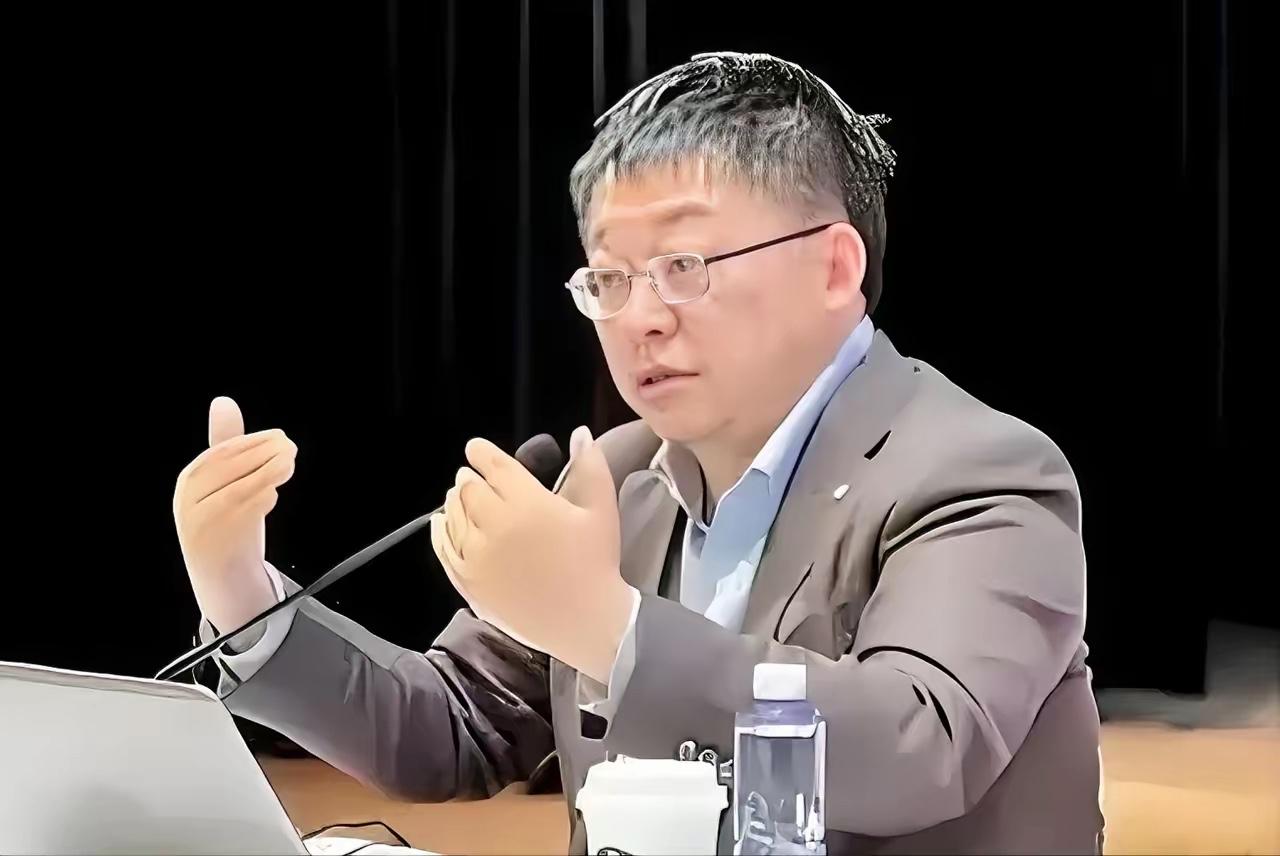 复旦大学教授沈逸表示：日本最近的一系列言行，我们能作出一个判断，日本政府迄今为止