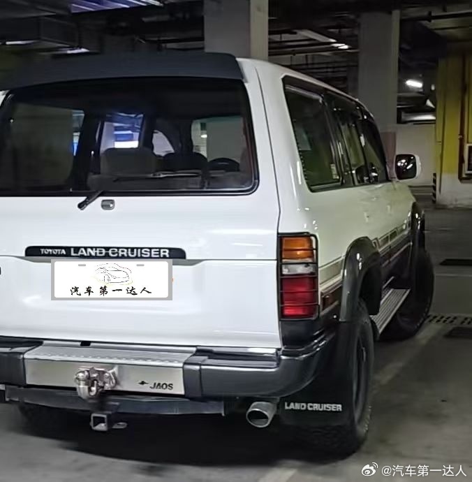 丰田LC80，经典越野车型，93年出厂02年上户的，全车整备很新 