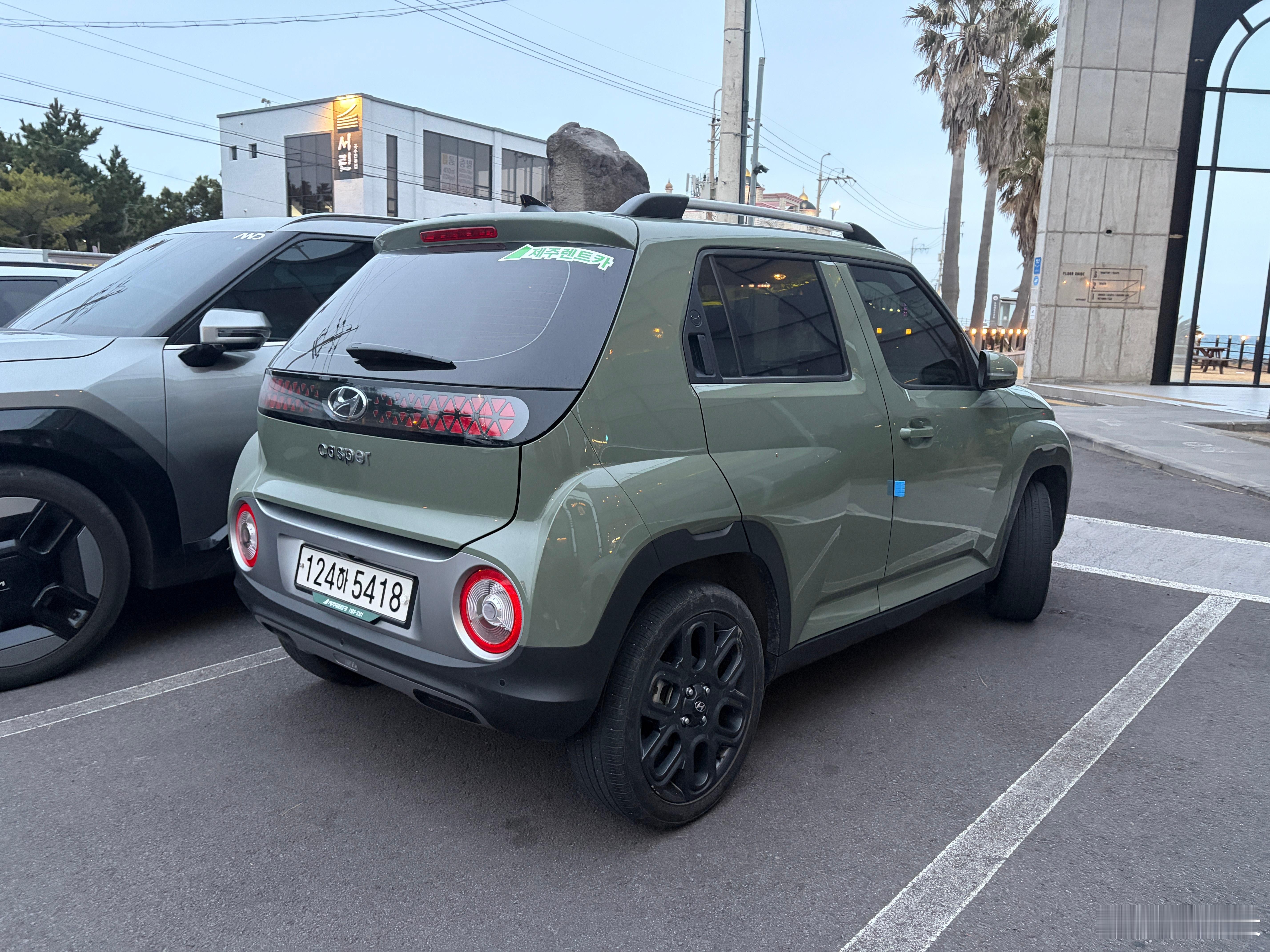 冬天没太阳太容易抑郁，都快还车了也没想着拍视频。就这样吧 