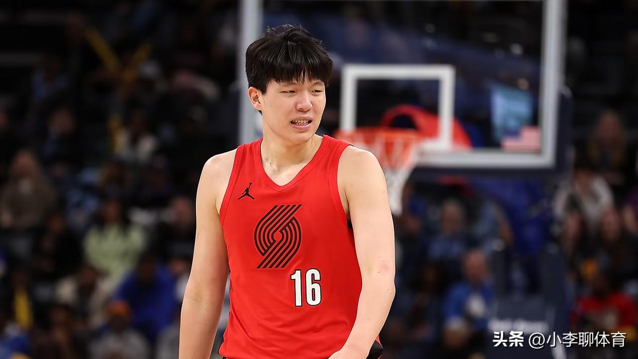 两种截然不同的表现，真不怪斯普利特不给杨瀚森机会

今日NBA常规赛，开拓者在主