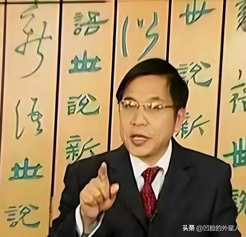 “中医不灭，天理难容？”中南大学的教授张功耀发起万人签名，要求取消中医药，这是一