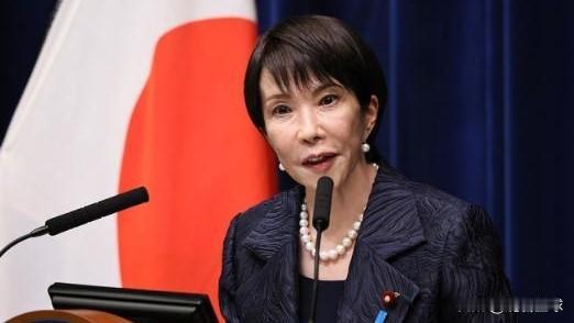 高市早苗没等来中国退赛。她等到的是四份名单——游泳队的、乒乓球队的、田径队的、足