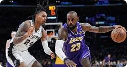 湖人队NBA杯赛出局，三巨头暴露了几个问题:

1、詹姆斯、东契奇、里夫斯防守都