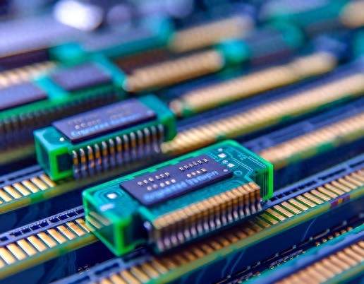 闪存暴涨4100%，DDR4价格反超DDR5：存储涨价，远不只是“缺货”