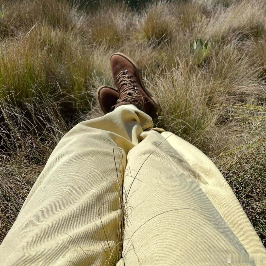 希腊王室1月3日，妮娜王妃分享照片回顾和丈夫菲利普王子这几年在非洲度过的快乐生活